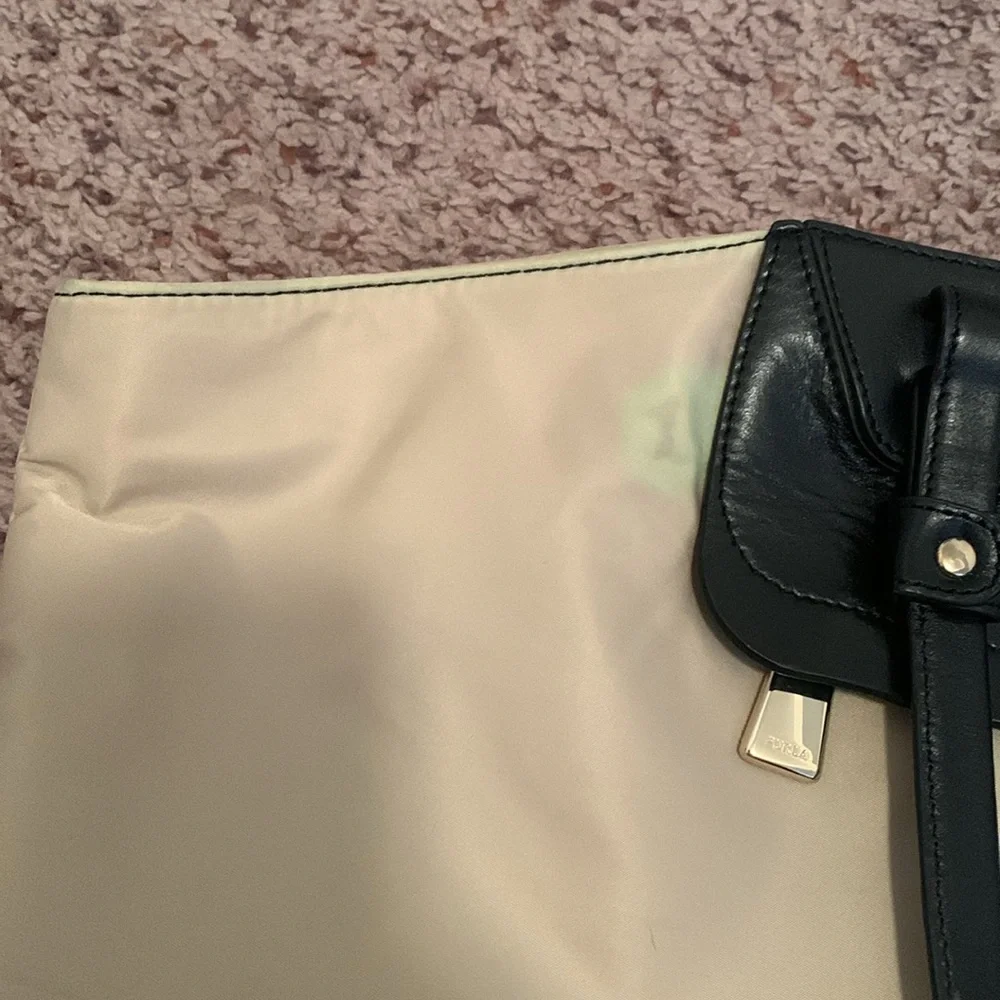 FURLA beige nylon and leather zippered tote. - Picture 2 of 9